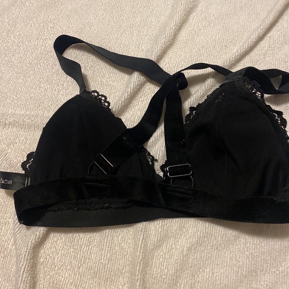 Women’s black lace and velvet bralette size medium - Picture 5 of 5